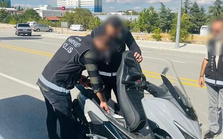 Isparta’da Narkoalan uygulamasında uyuşturucu ele geçirildi
