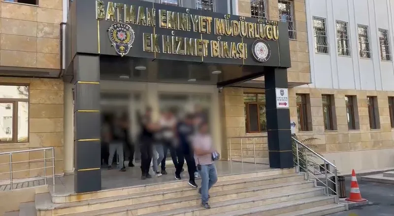 Batman’da 7 kişinin yaralandığı olayla ilgili 4 tutuklama
