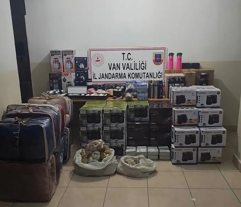 Van’da gümrük kaçağı malzeme ele geçirildi
