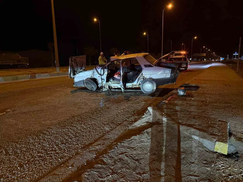 Karapınar’da tır ile otomobil çarpıştı: 2 yaralı
