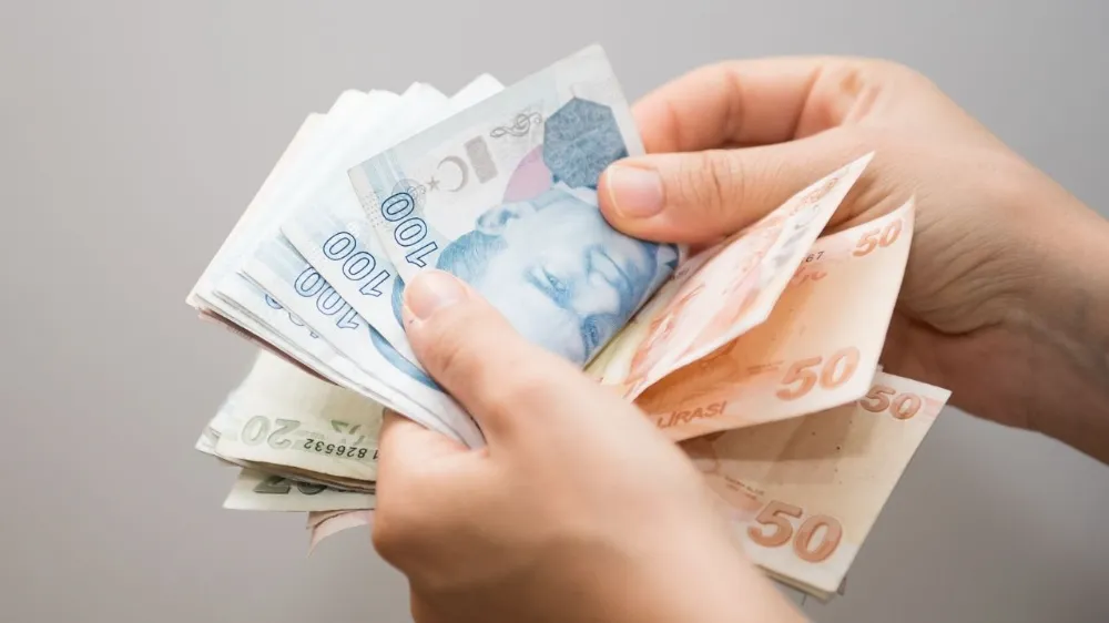 Yeni vergi paketi komisyondan geçti: Araç alım satımı, emlak ve emeklilikte yeni dönem