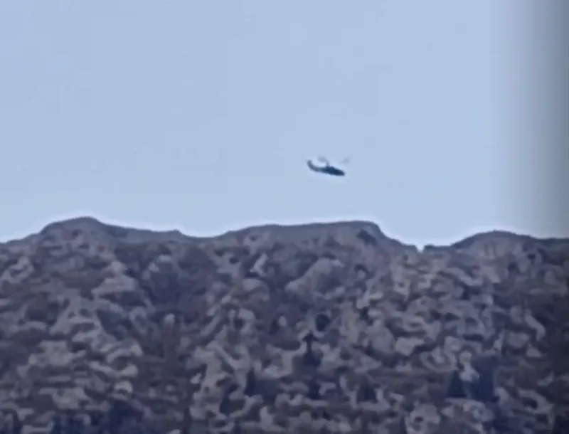 Dağda mahsur kalan 2 kişi askeri helikopterle kurtarıldı

