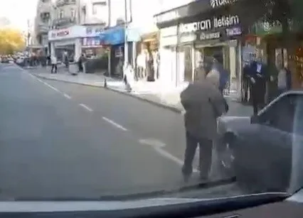 Tekirdağ’da makas dehşeti: Yaşlı vatandaş kıl payı kurtuldu
