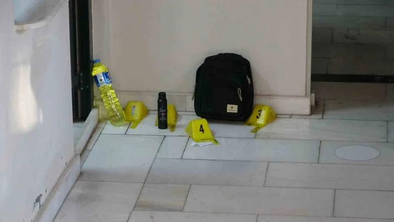 Malatya’da camide şüpheli çanta paniği
