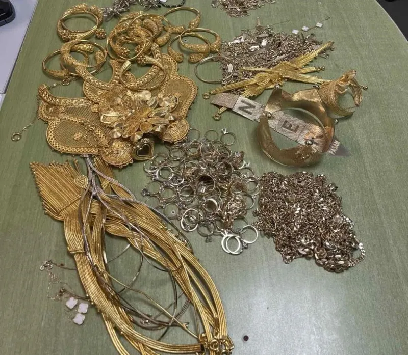 Yoğurt kovasında 1 kilo 241 gram altın yakalandı
