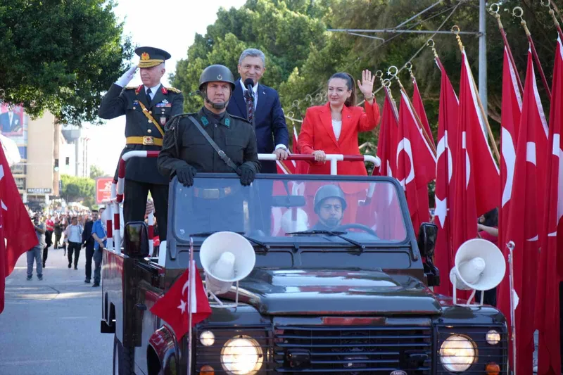 Antalya’da Cumhuriyet’in 102’nci yılı kutlamaları
