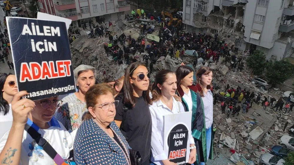 Depremde binası yıkılan müteahhide 62 kez müebbet ve 865 yıl hapis cezası verildi