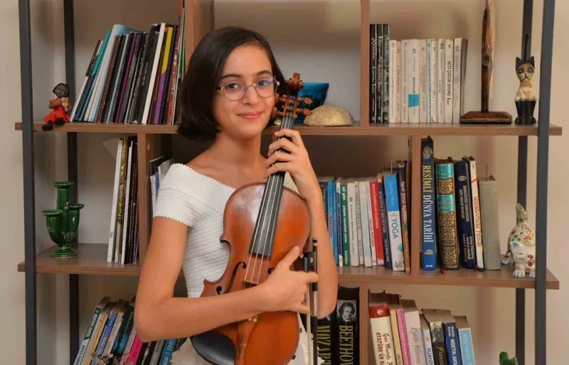 Kazada karar çıktı: Keman sanatçısı Laçin Akyol’u öldüren sürücüye 4,5 yıl hapis
