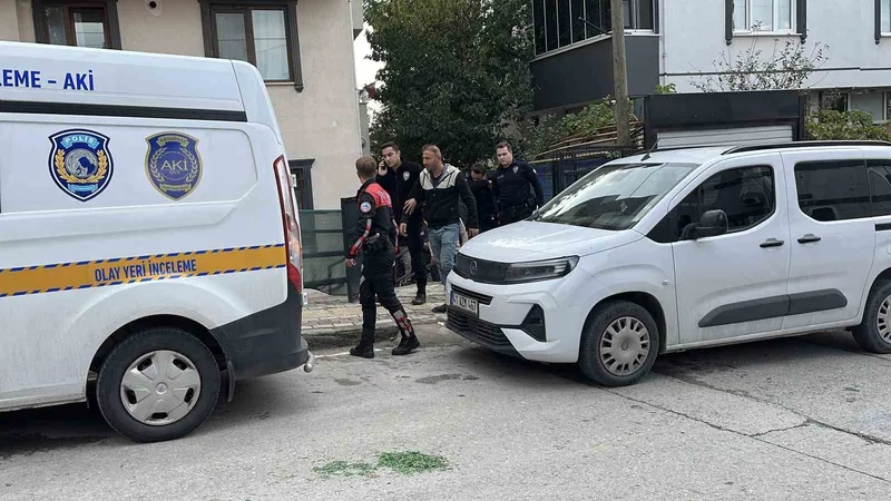 Eşinin intihar ettiğini öne süren koca tutuklandı
