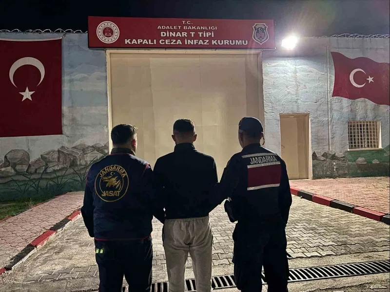 Evleri soyan şahsı JASAT yakaladı
