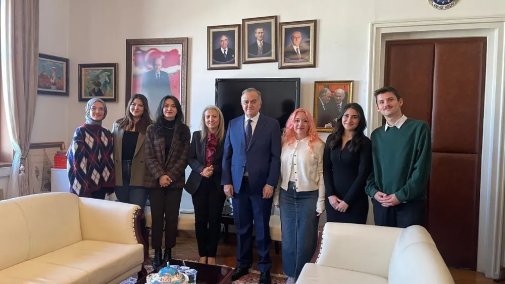 MHP Grup Başkanvekili Akçay, Ufuk Üniversitesi öğrencileri ile bir araya geldi