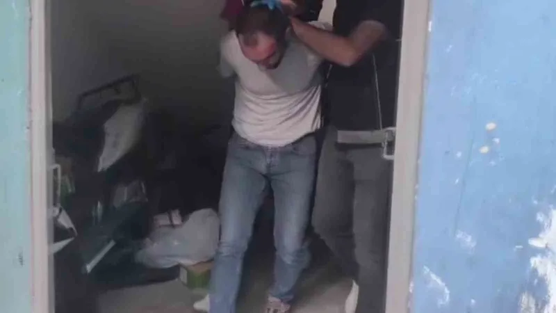 Evinde 472 kilo bonzai yapacak ham madde ele geçirilen şüpheli 