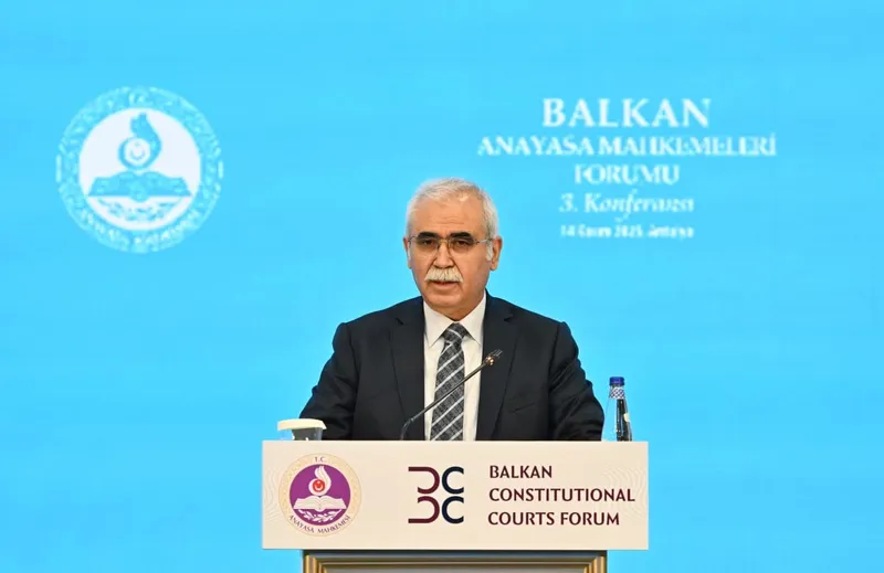 Anayasa Mahkemesi Başkanı: 