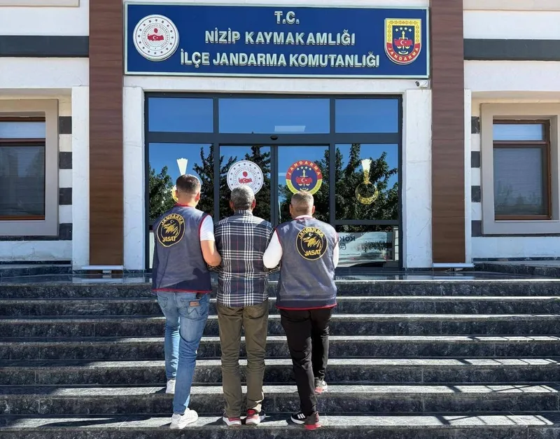 Kesinleşmiş hapis cezasıyla aranan FETÖ/PDY üyesi şahıs yakalandı
