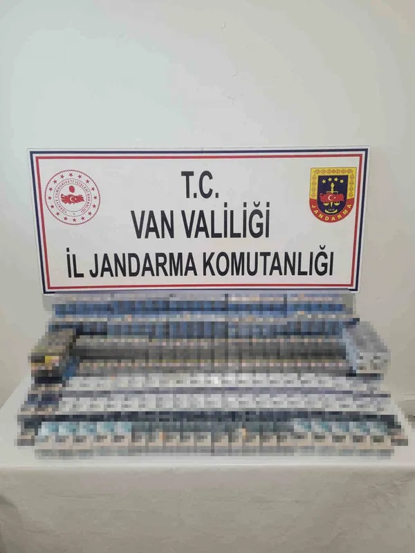 Van’da bin 314 paket kaçak sigara ele geçirildi
