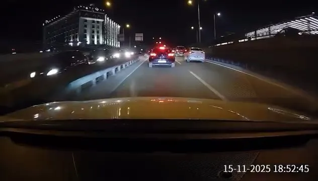 Bursa’da zincirleme kaza kameraya yansıdı
