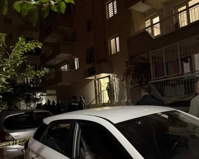 İzmir’de karısını öldüren kişi intihar etti
