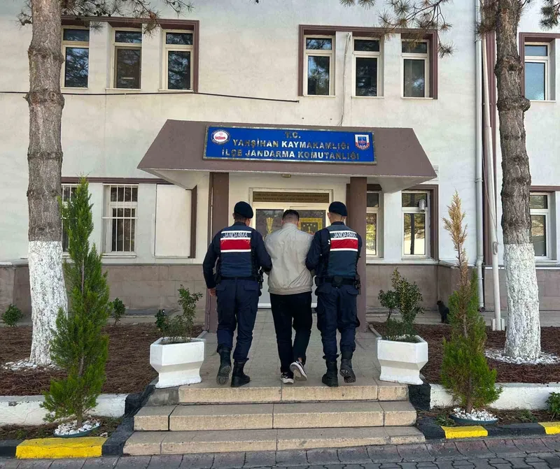 Kırıkkale’de 7 yıl 6 ay hapis cezasıyla aranan firari yakalandı
