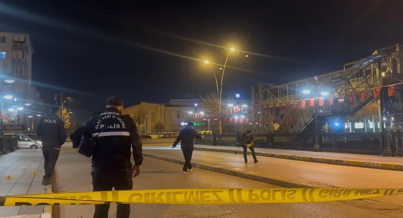 Husumetli grup arasında silahlı kavga: 1 yaralı
