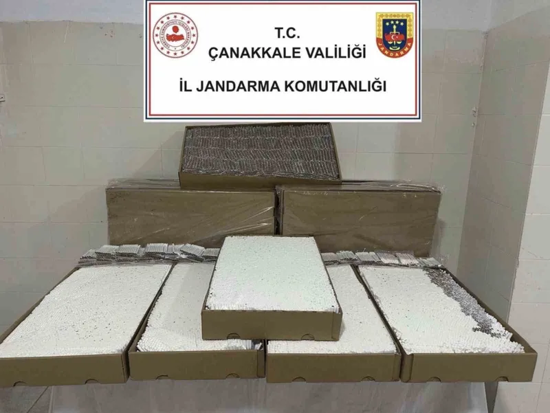 Çanakkale’de kaçakçılık operasyonu: 120 bin dolu makaron yakalandı
