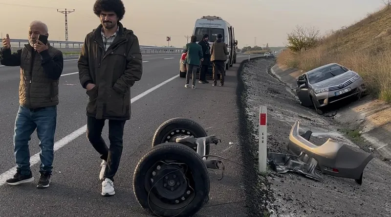 Ters yöne girip kazaya karışan sürücü: 