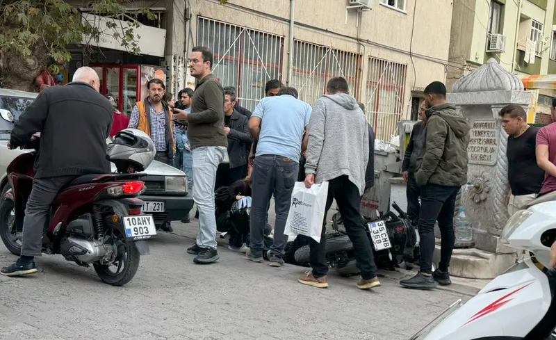 Edremit’te motosiklet ile otomobil çarpıştı: 1 yaralı
