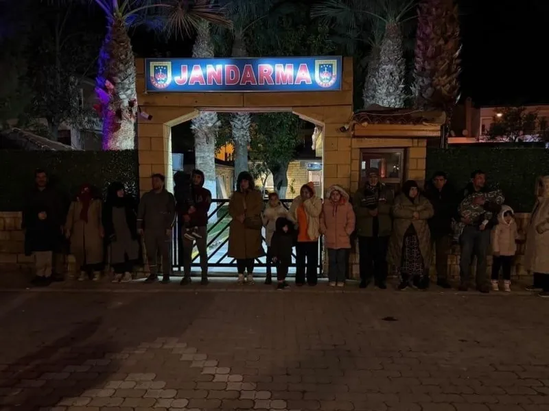 Çanakkale’de göçmen kaçakçılığı operasyonu: 6 organizatör ve 105 kaçak göçmen yakalandı
