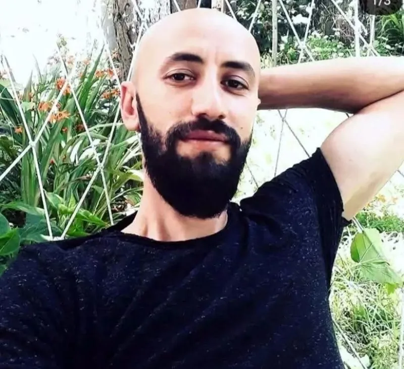 Hastaneden dönen eşi 41 yaşındaki kocasını evde ölü olarak buldu
