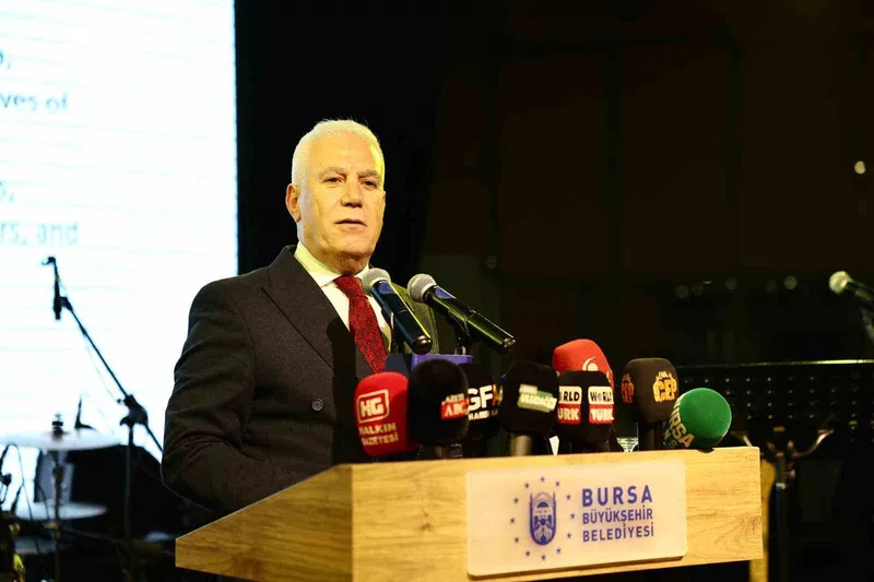 Bursa’da Edebiyat şöleni başladı
