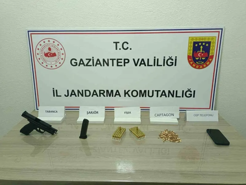 Gaziantep’te 200 adet captagon hap ele geçirildi: 1 şahıs tutuklandı
