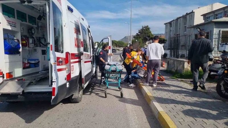 Sinop’ta motosiklet devrildi: 1 yaralı
