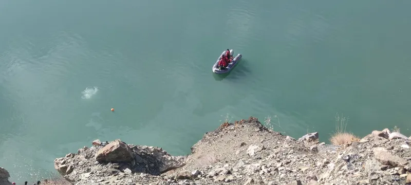 Otomobilin baraja uçtuğu kazada ölenlerin kimlikleri belirlendi
