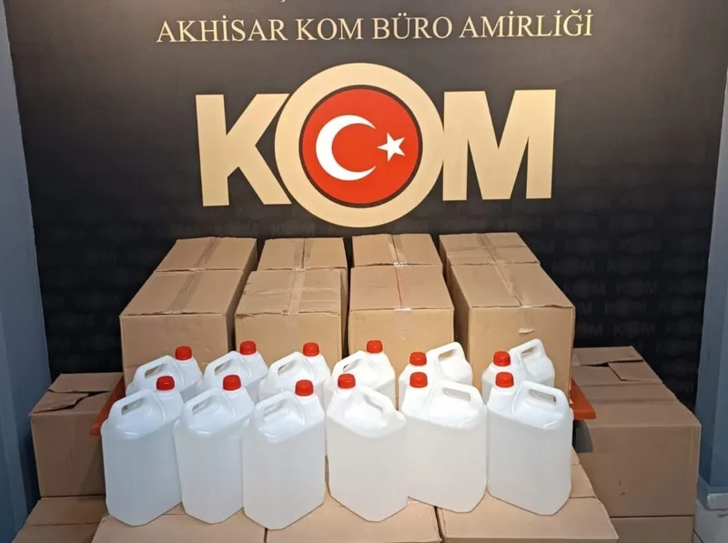 Manisa’da ekim ayında binlerce kaçak ürün ele geçirildi
