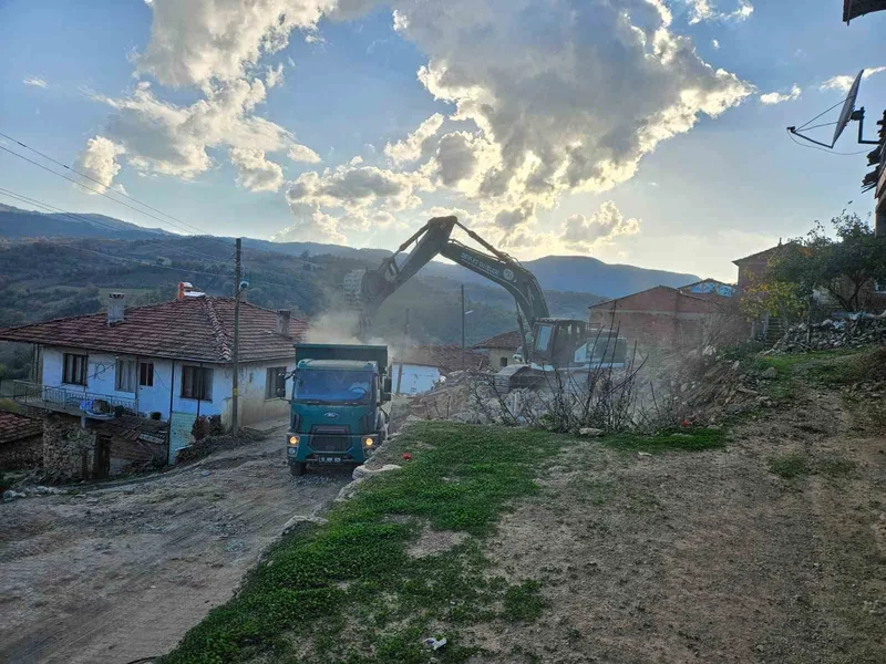Masalsı köy yıkımın başkenti oldu
