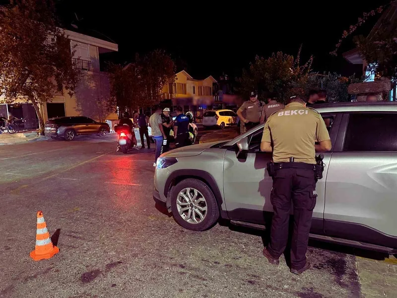 Antalya’da ‘Huzurlu Sahiller’ uygulamasında 60 bin 311 şahıs, 17 bin 955 araç sorgulandı
