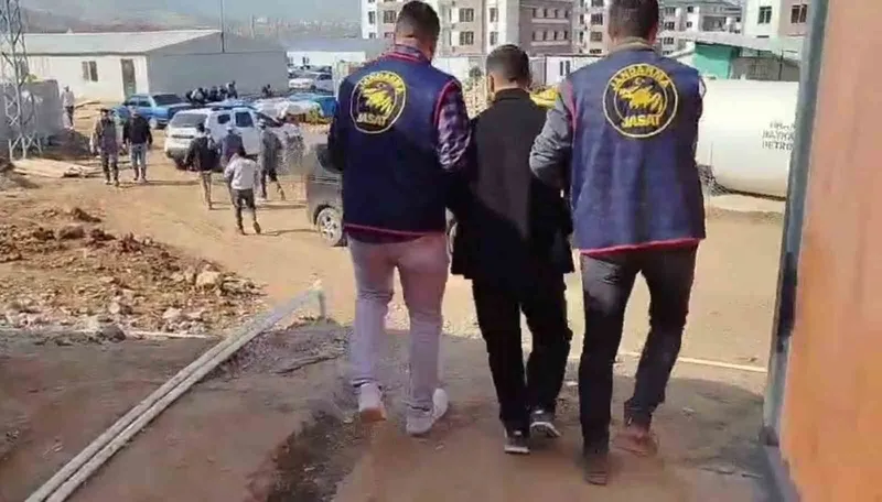 Muş’ta hakkında kesinleşmiş hapis cezası bulunan firari hükümlü yakalandı
