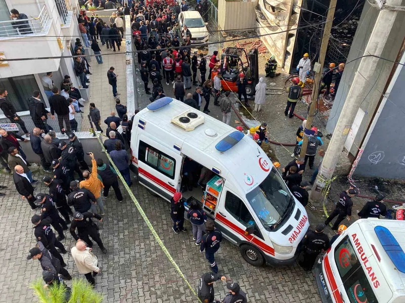 Yangında hayatını kaybeden 6 kişinin kimlikleri belli oldu
