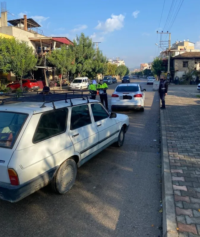 Kozan’da çeşitli suçlardan 3 şahıs cezaevine gönderildi
