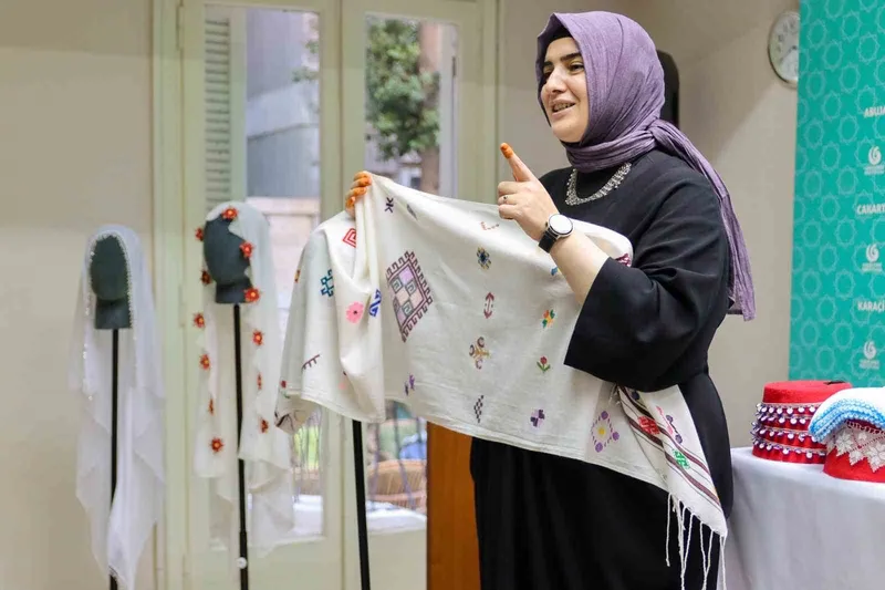 Karnavas Bezi Kahire’de görücüye çıktı
