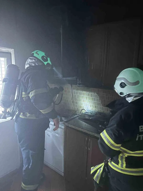 Batman’da evde çıkan yangın söndürüldü
