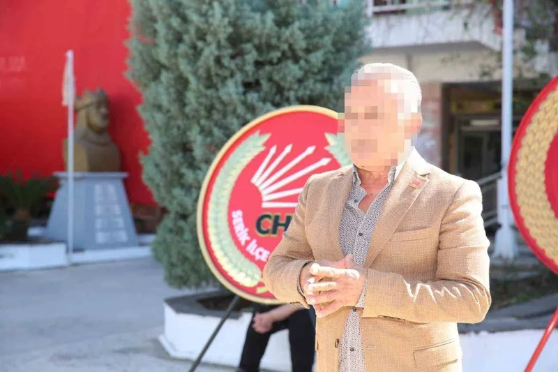 Rüşvet iddiasıyla gözaltına alınan eski CHP ilçe başkanına ev hapsi

