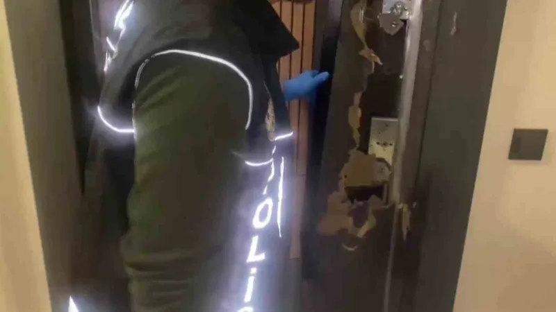 14 bin adet sentetik eczayı ’içmek için’ aldığını söyleyen şahıs tutuklandı
