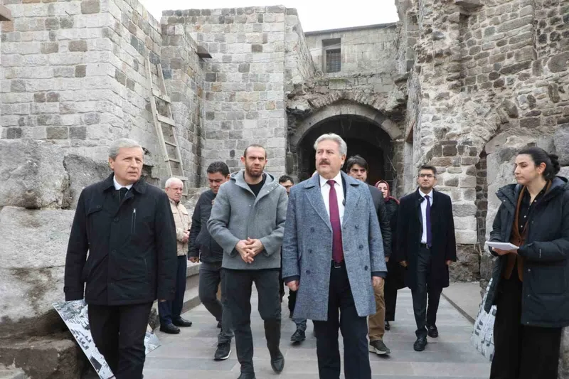 Tarihten gelen 525 yıllık ihtişam: ‘Gön Han’ küllerinden yeniden doğdu
