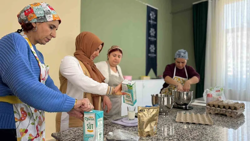 Aydın Büyükşehir Belediyesi Kadın Yaşam Atölyesi hizmete açıldı
