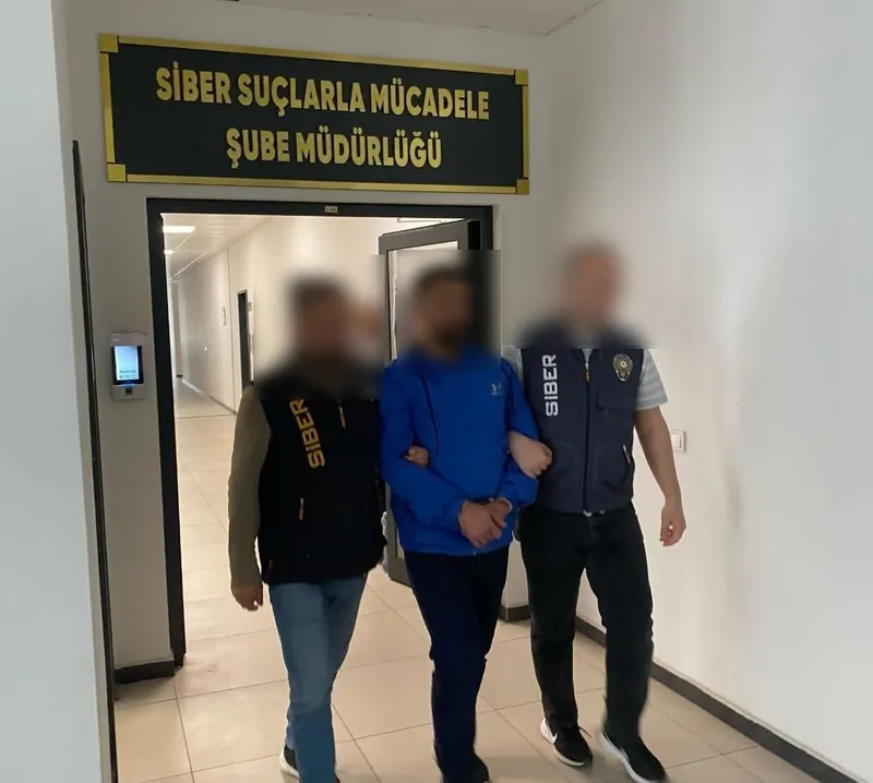 Fabrika yangınında ölenlere yönelik hakaret içerikli paylaşıma 2 tutuklama
