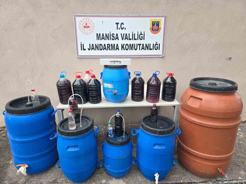 Manisa’da yılbaşı öncesi kaçak içki operasyonu
