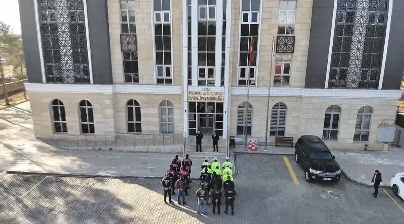 Mardin’de huzur ve güven uygulamasına 6 araç sürücüsüne cezai işlem uygulandı
