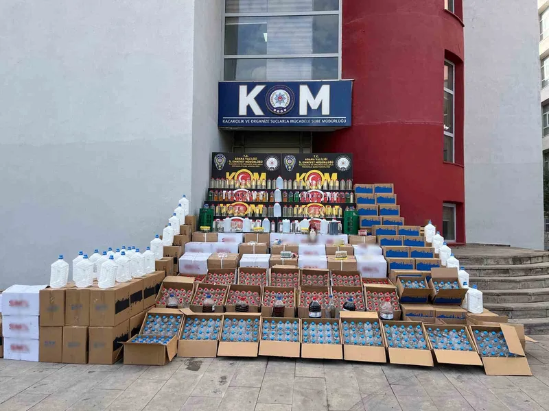 Adana’da yılbaşı öncesi kaçak içki operasyonu: 4 ton etil alkol ele geçirildi
