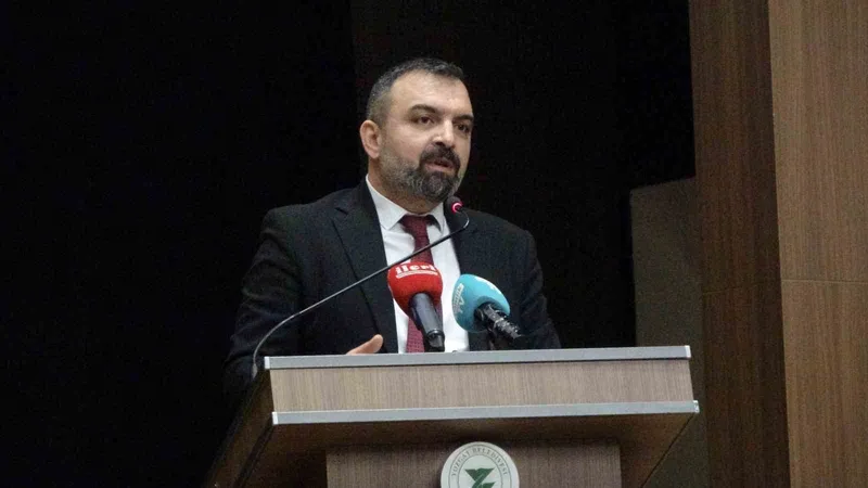 Yozgat’ta Emirci Sultan Sempozyumu düzenlendi
