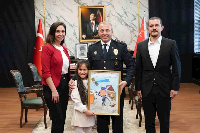 Çanakkale’de polis olma hayali kuran öğrenciden Emniyet Müdürü’ne ziyaret

